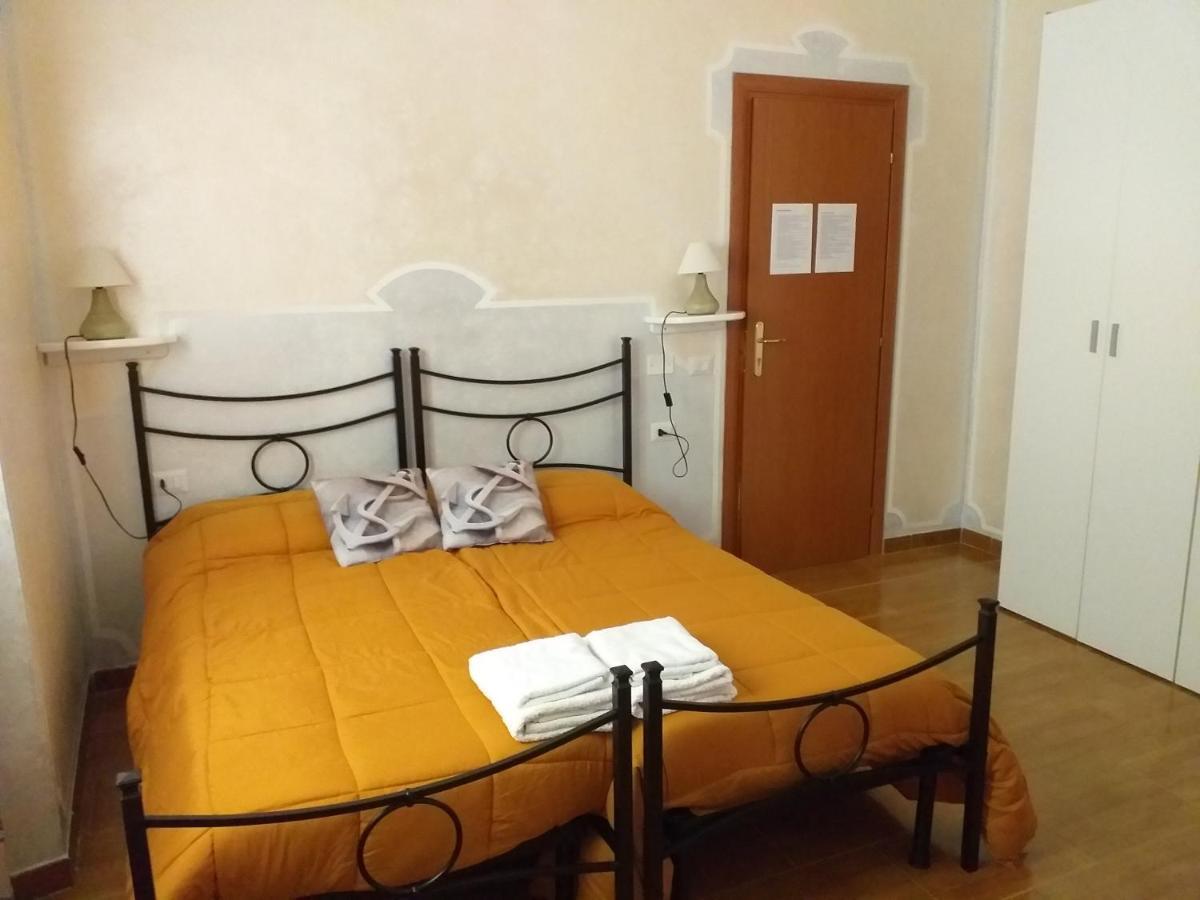 B&B Il Girasole SantʼAnna Arresi Екстериор снимка